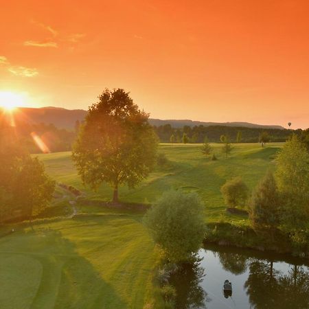 Jbx Resort Hotel Albatros Predni Vyton Luaran gambar