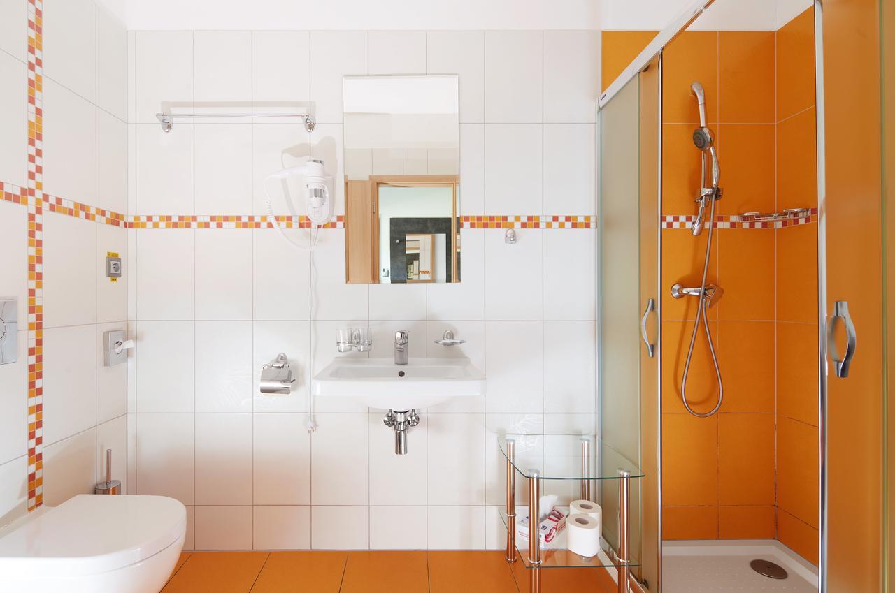 Jbx Resort Hotel Albatros Predni Vyton Luaran gambar