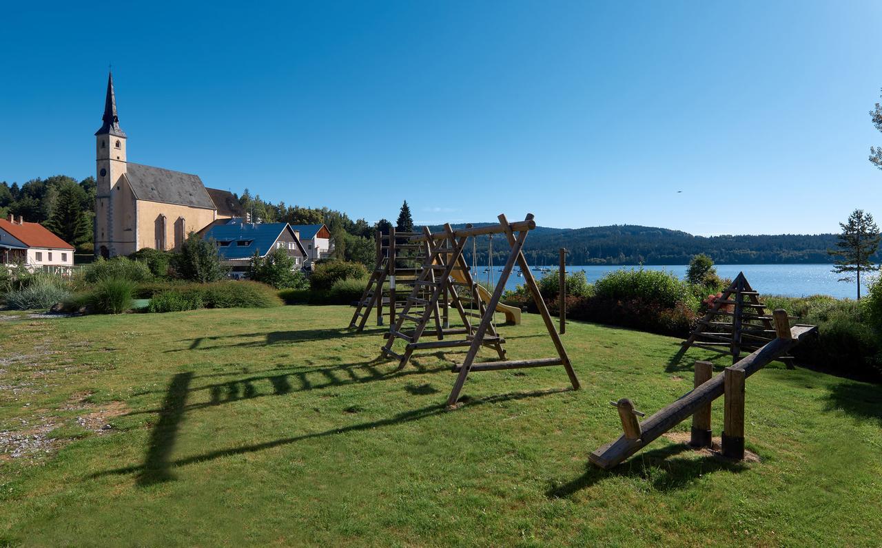 Jbx Resort Hotel Albatros Predni Vyton Luaran gambar