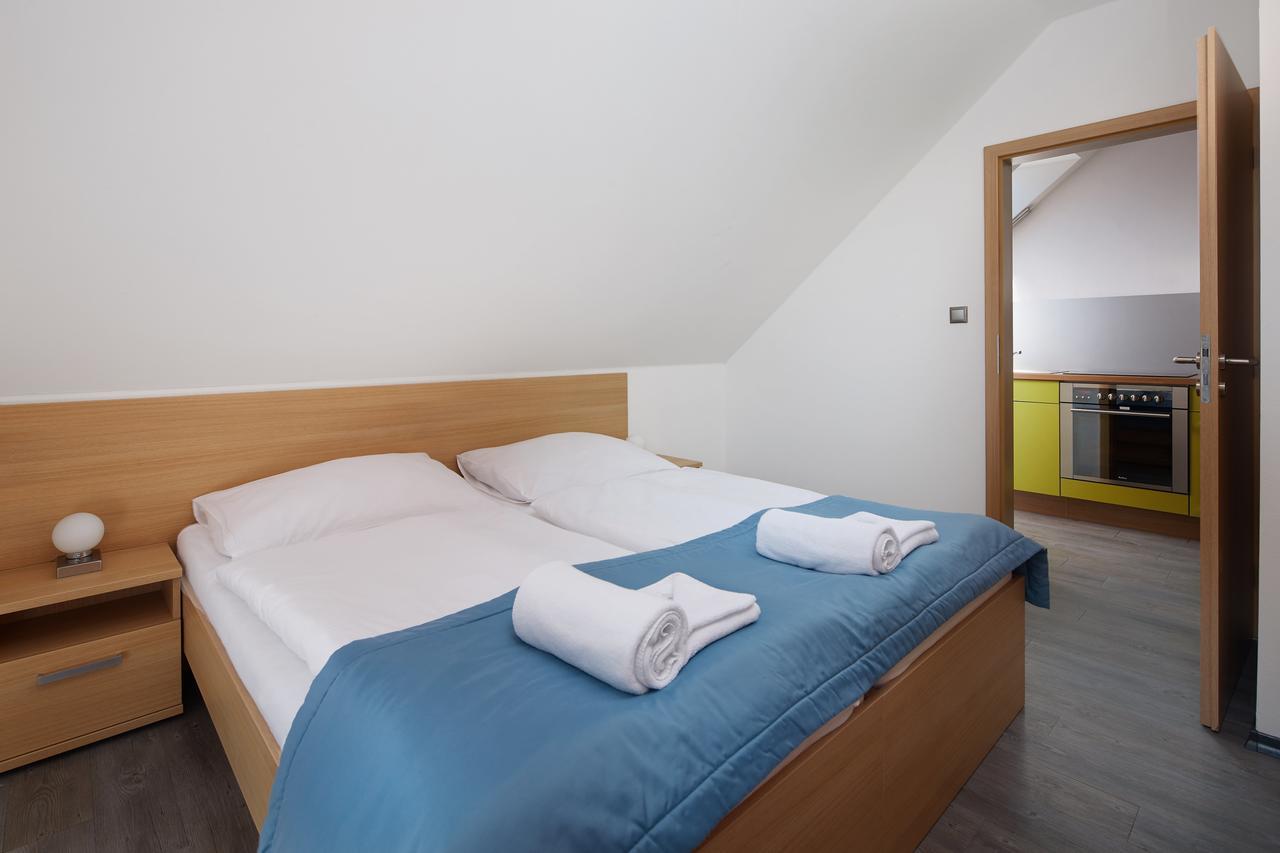 Jbx Resort Hotel Albatros Predni Vyton Luaran gambar